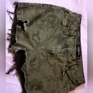 Hammer Jeans dark gray cut offs, size 9